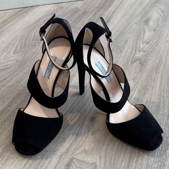 Prada. Elegant Black Strappy Heels size 39 ½. - Picture 1 of 7